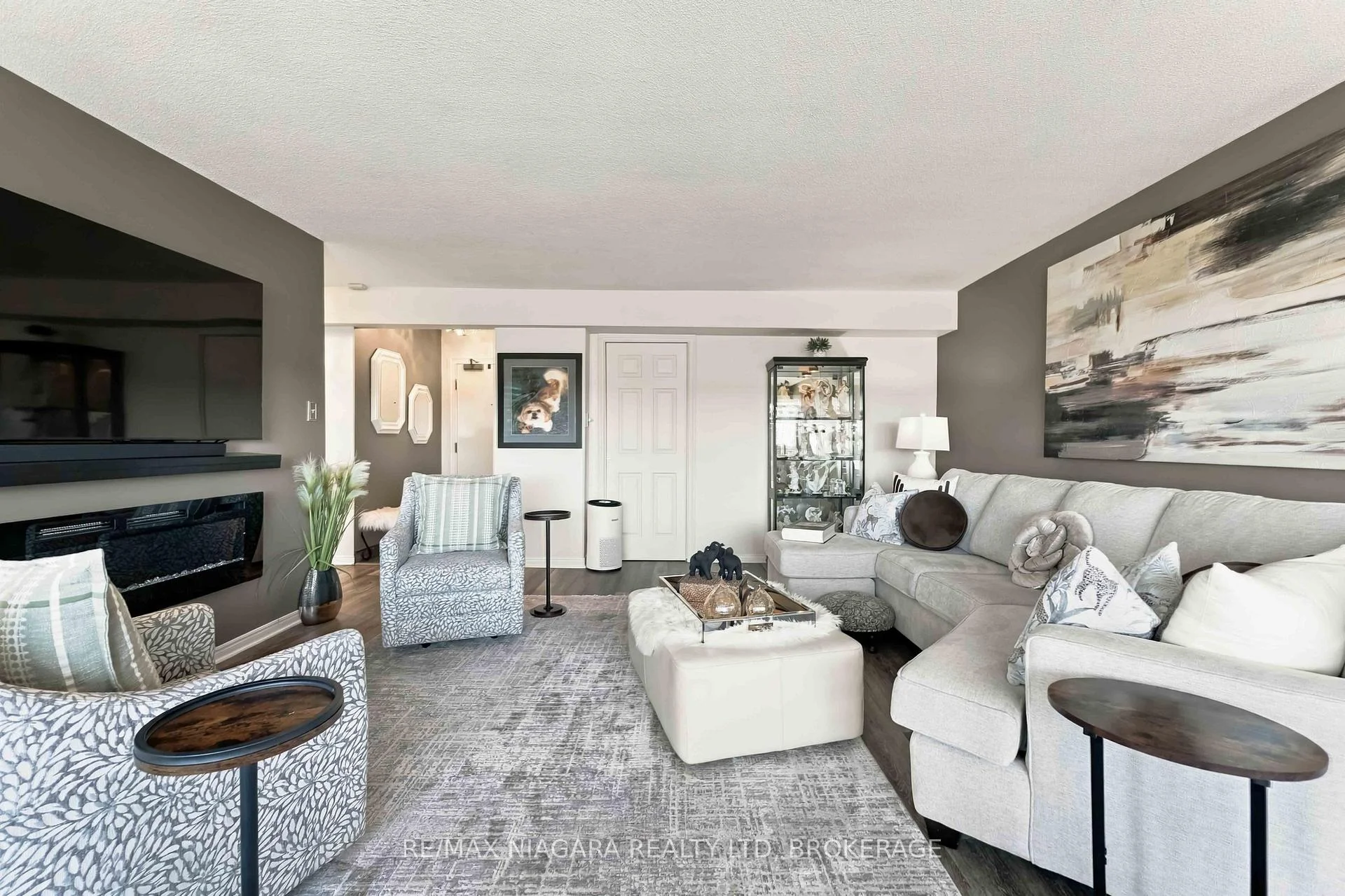 Photo 21 of Unit 704, 5100 Dorchester Road, Niagara Falls, Morrison — HOMEH