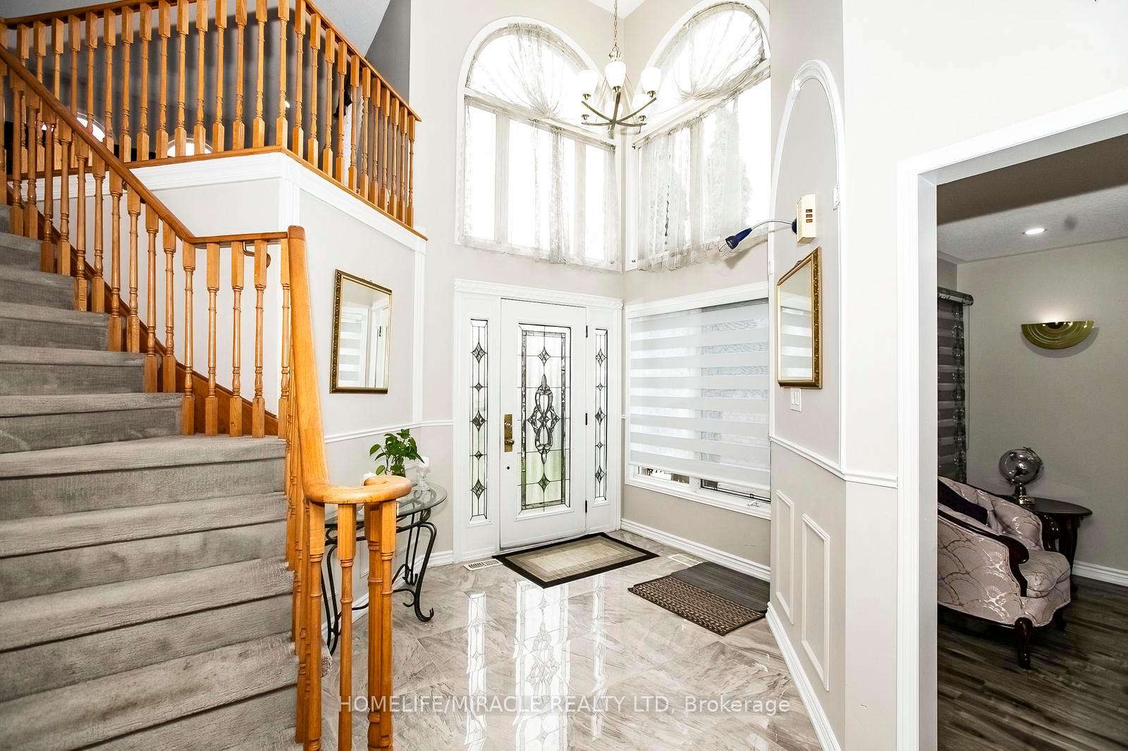 Photo 3 of 5 Butlermere Drive, Brampton, Fletcher's West — HOMEH