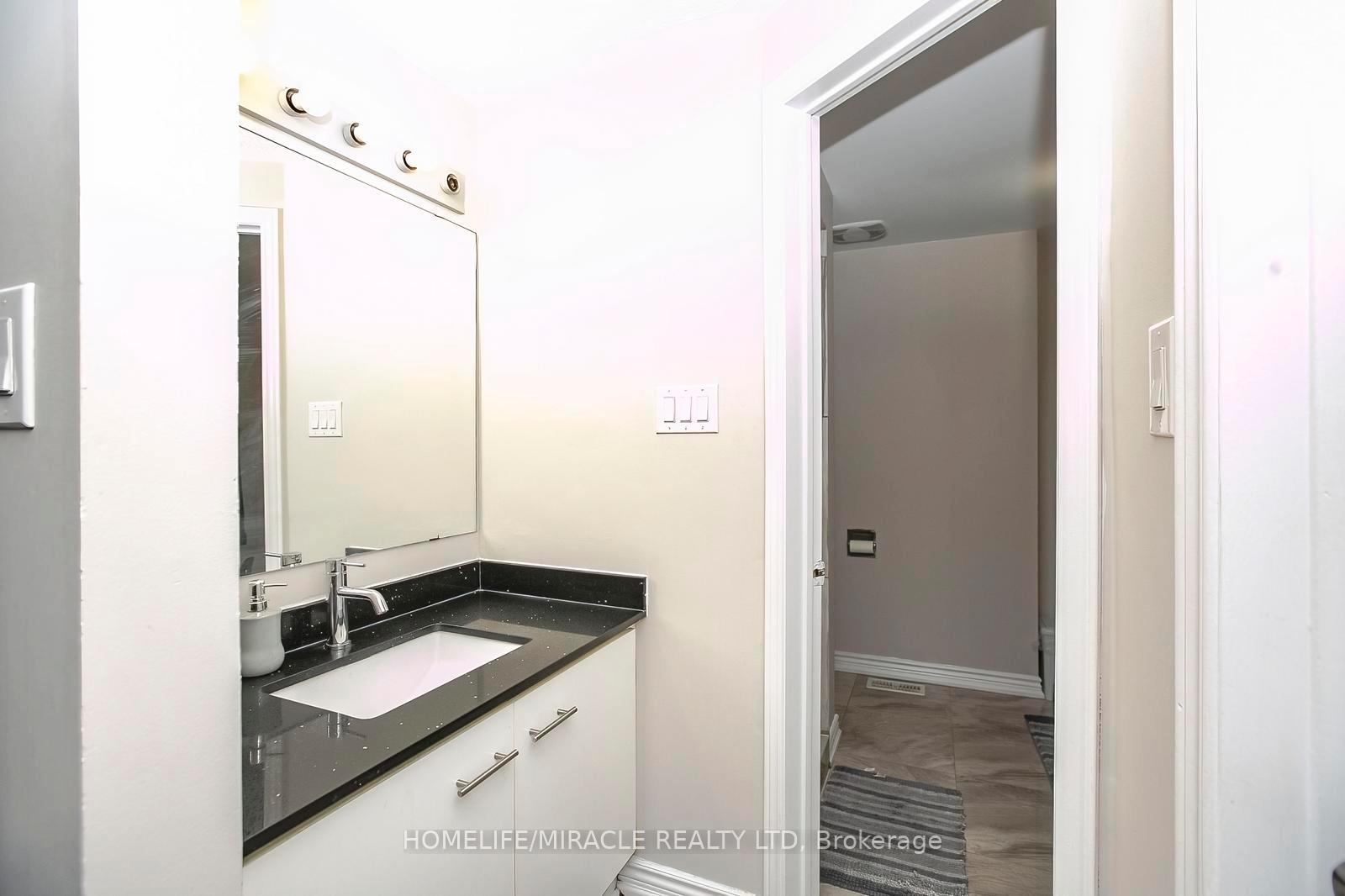 Photo 24 of 5 Butlermere Drive, Brampton, Fletcher's West — HOMEH