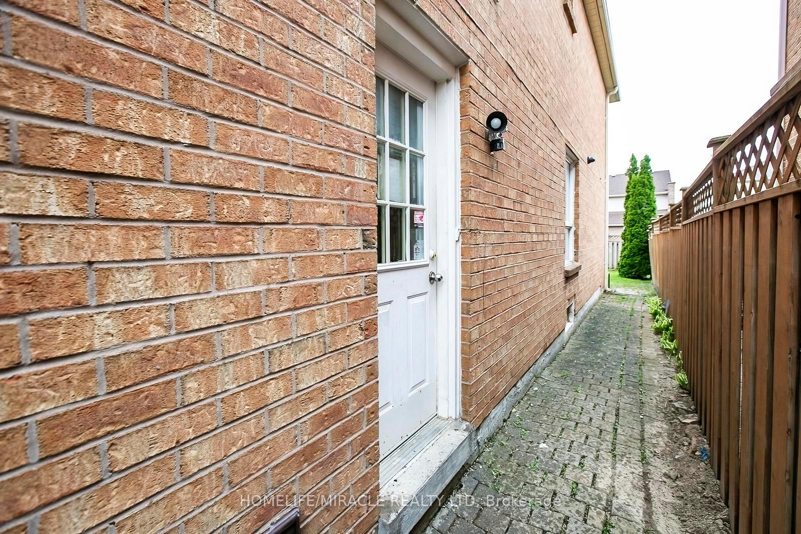 Photo 34 of 5 Butlermere Drive, Brampton, Fletcher's West — HOMEH