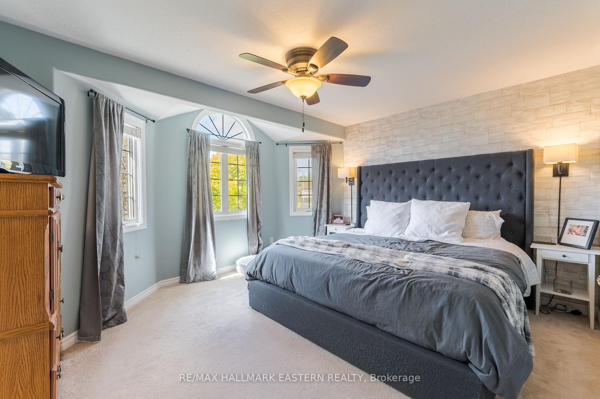 Photo 26 of 688 Trailview Drive, Peterborough, Ashburnham Ward 4 — HOMEH