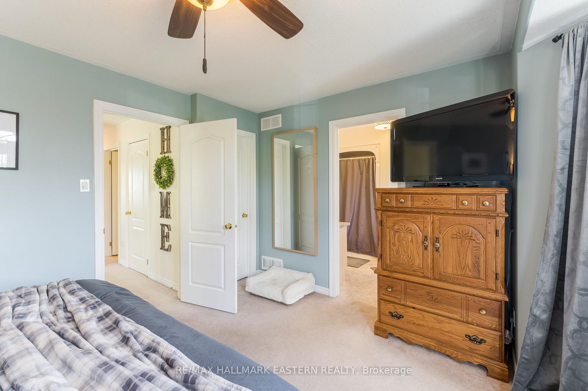 Photo 27 of 688 Trailview Drive, Peterborough, Ashburnham Ward 4 — HOMEH