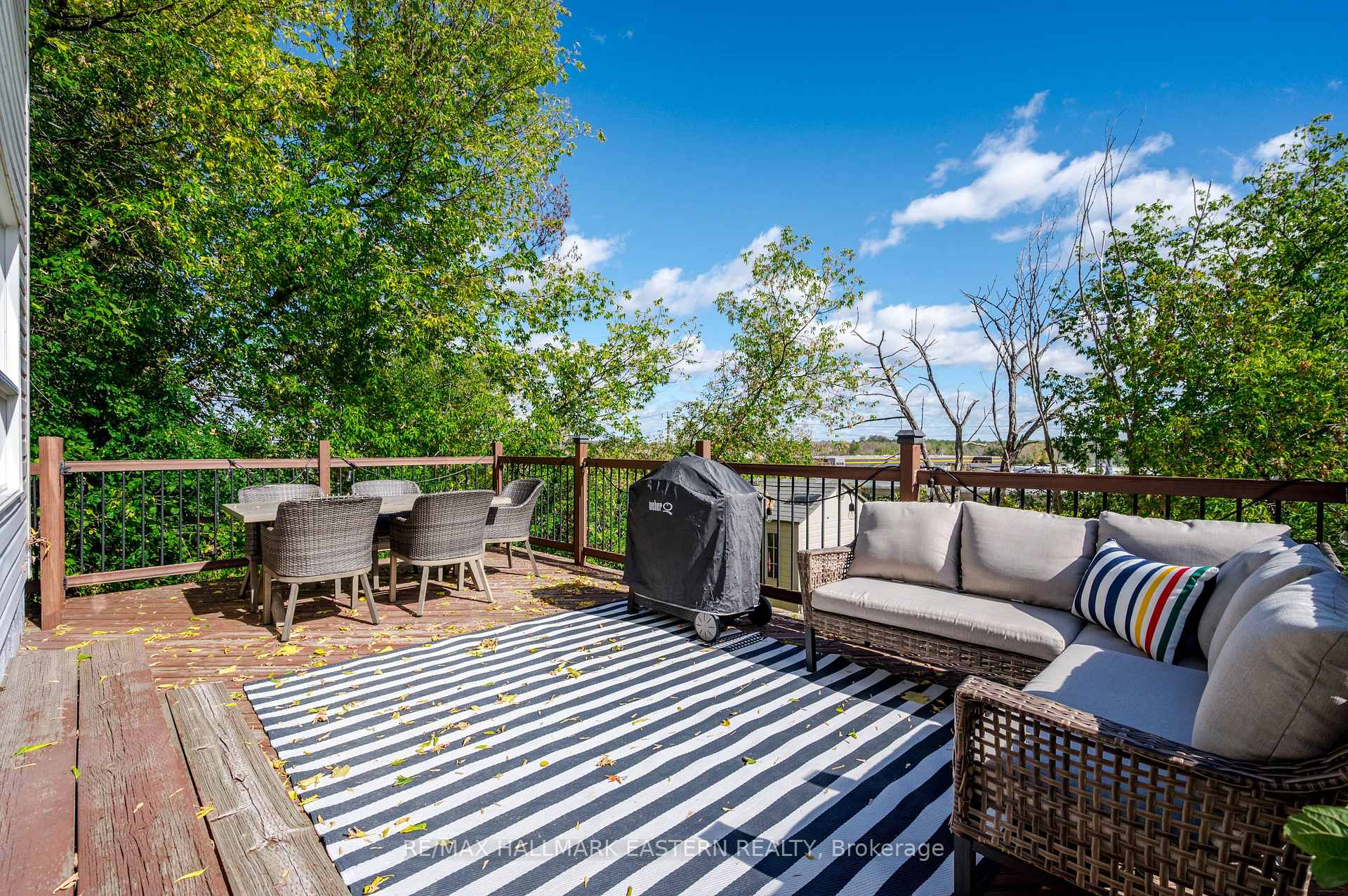 Photo 47 of 688 Trailview Drive, Peterborough, Ashburnham Ward 4 — HOMEH