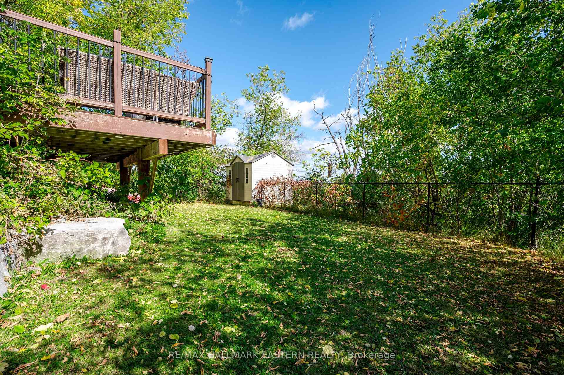 Photo 51 of 688 Trailview Drive, Peterborough, Ashburnham Ward 4 — HOMEH