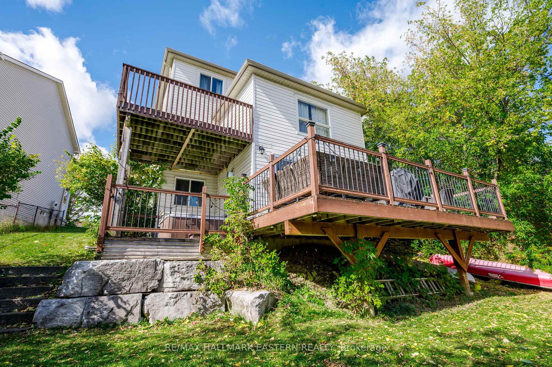 Photo 52 of 688 Trailview Drive, Peterborough, Ashburnham Ward 4 — HOMEH