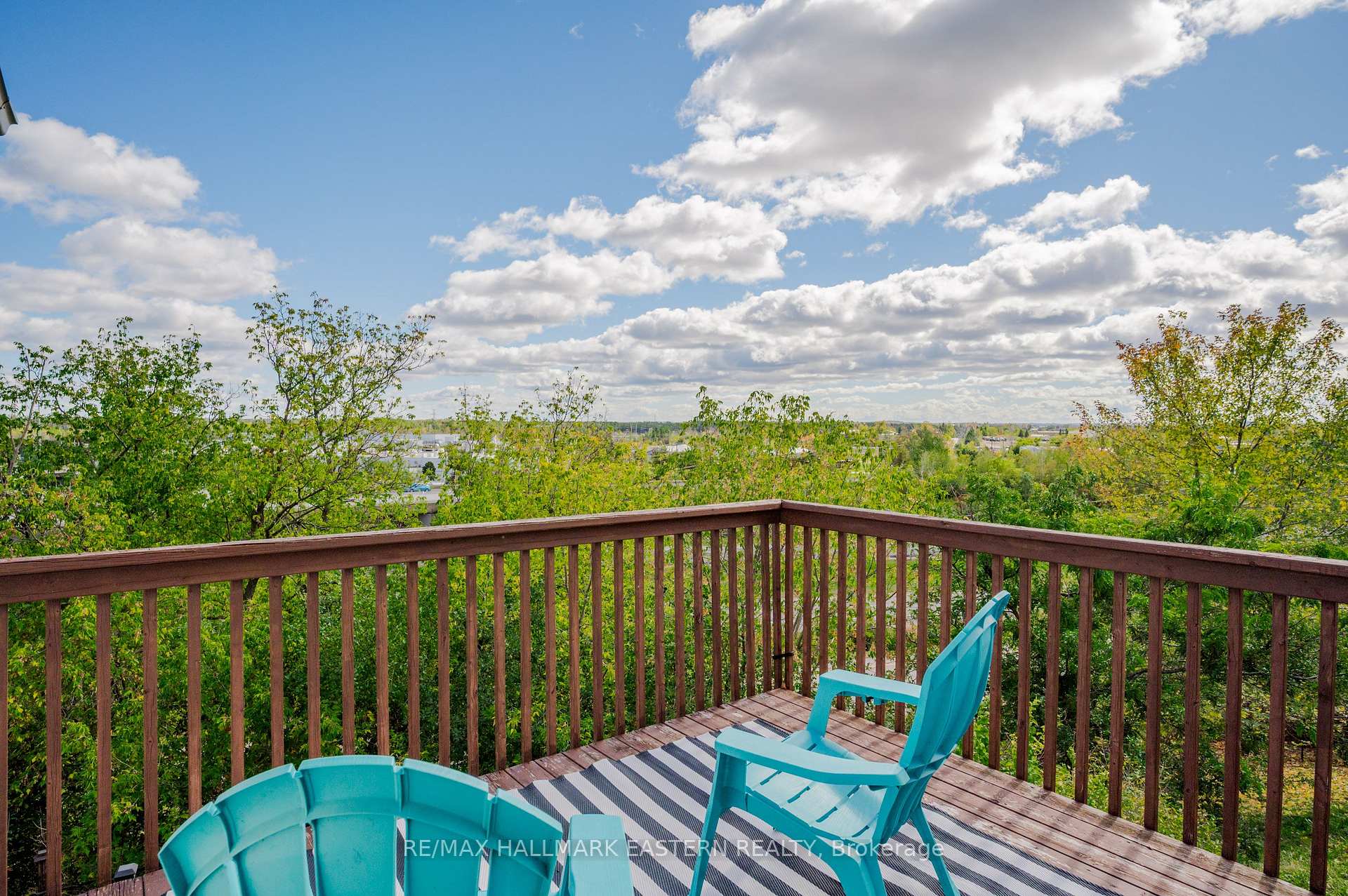 Photo 55 of 688 Trailview Drive, Peterborough, Ashburnham Ward 4 — HOMEH