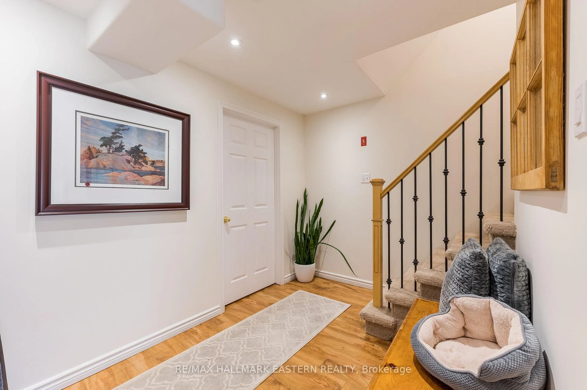 Photo 48 of 688 Trailview Drive, Peterborough, Ashburnham Ward 4 — HOMEH