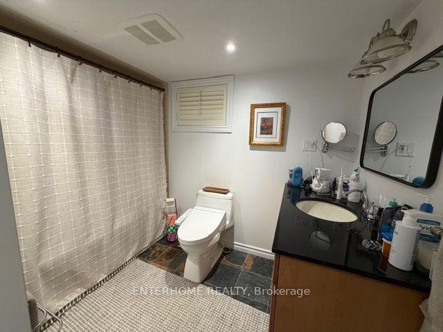 Photo 15 of 119 Glenvale Boulevard, Toronto, Leaside — HOMEH