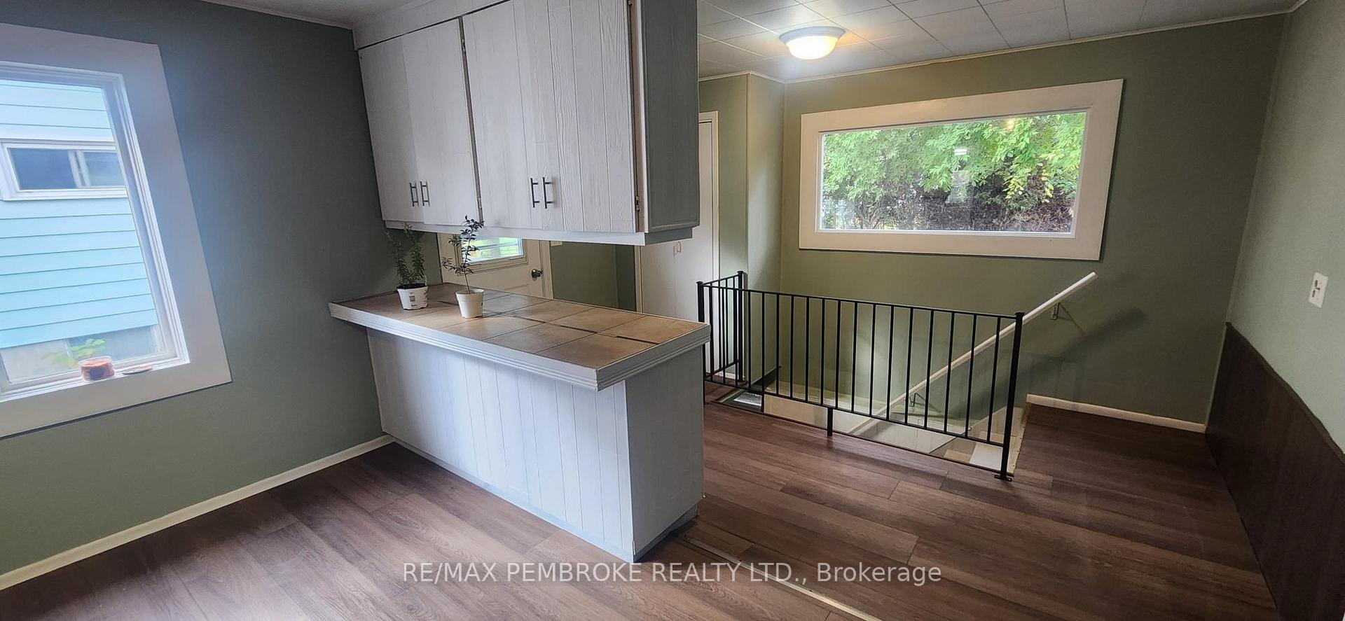 Photo 5 of 478 Ramsey Street, Pembroke, Pembroke — HOMEH