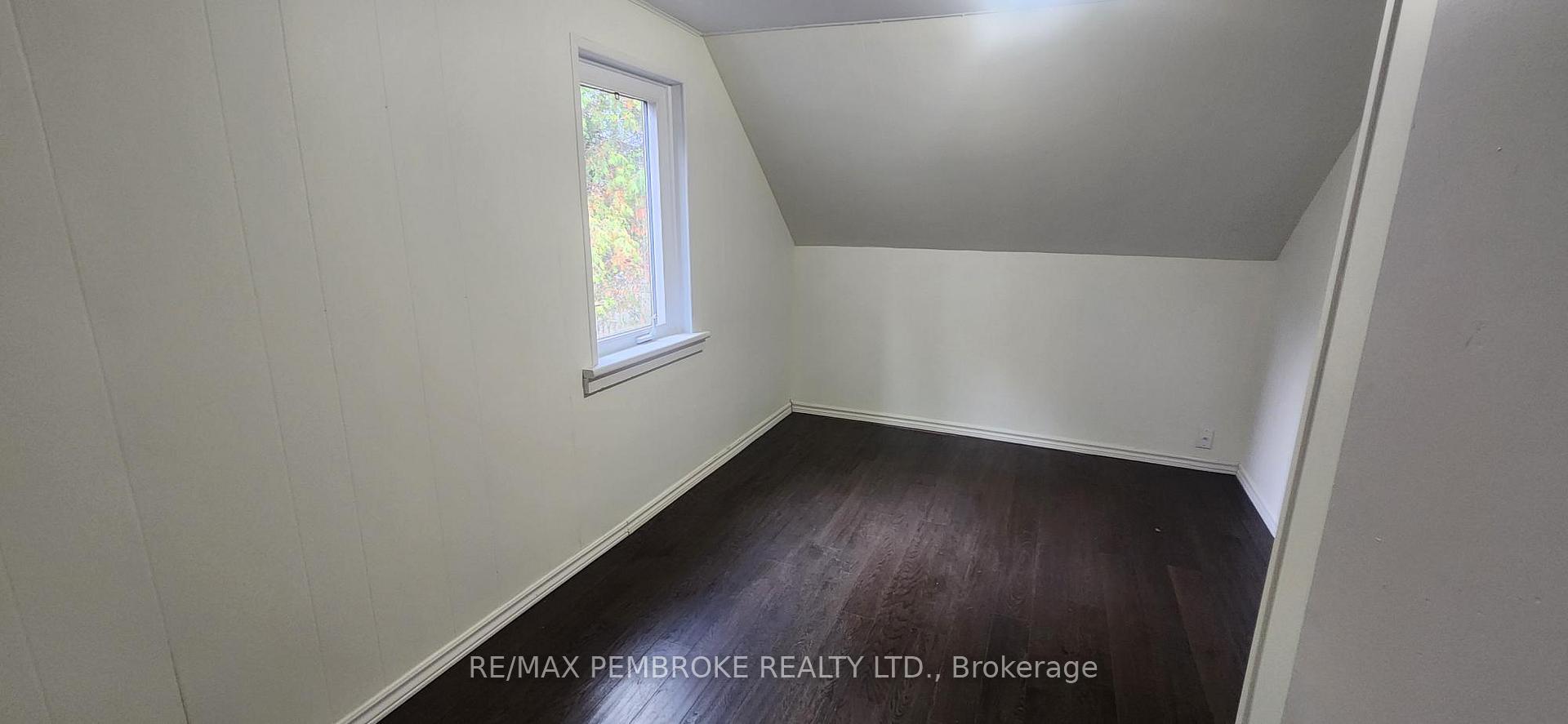 Photo 8 of 478 Ramsey Street, Pembroke, Pembroke — HOMEH