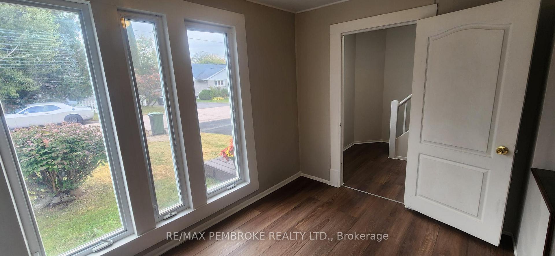 Photo 10 of 478 Ramsey Street, Pembroke, Pembroke — HOMEH