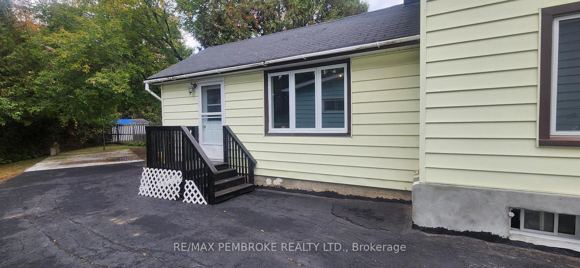 Photo 18 of 478 Ramsey Street, Pembroke, Pembroke — HOMEH