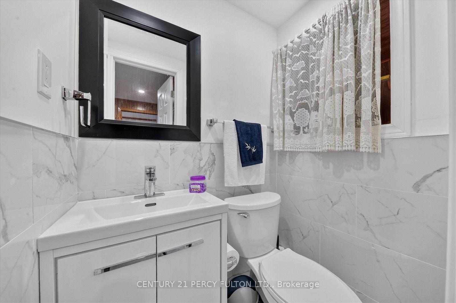 Photo 16 of 135 Cedar Crest Beach Road, Clarington, Bowmanville — HOMEH
