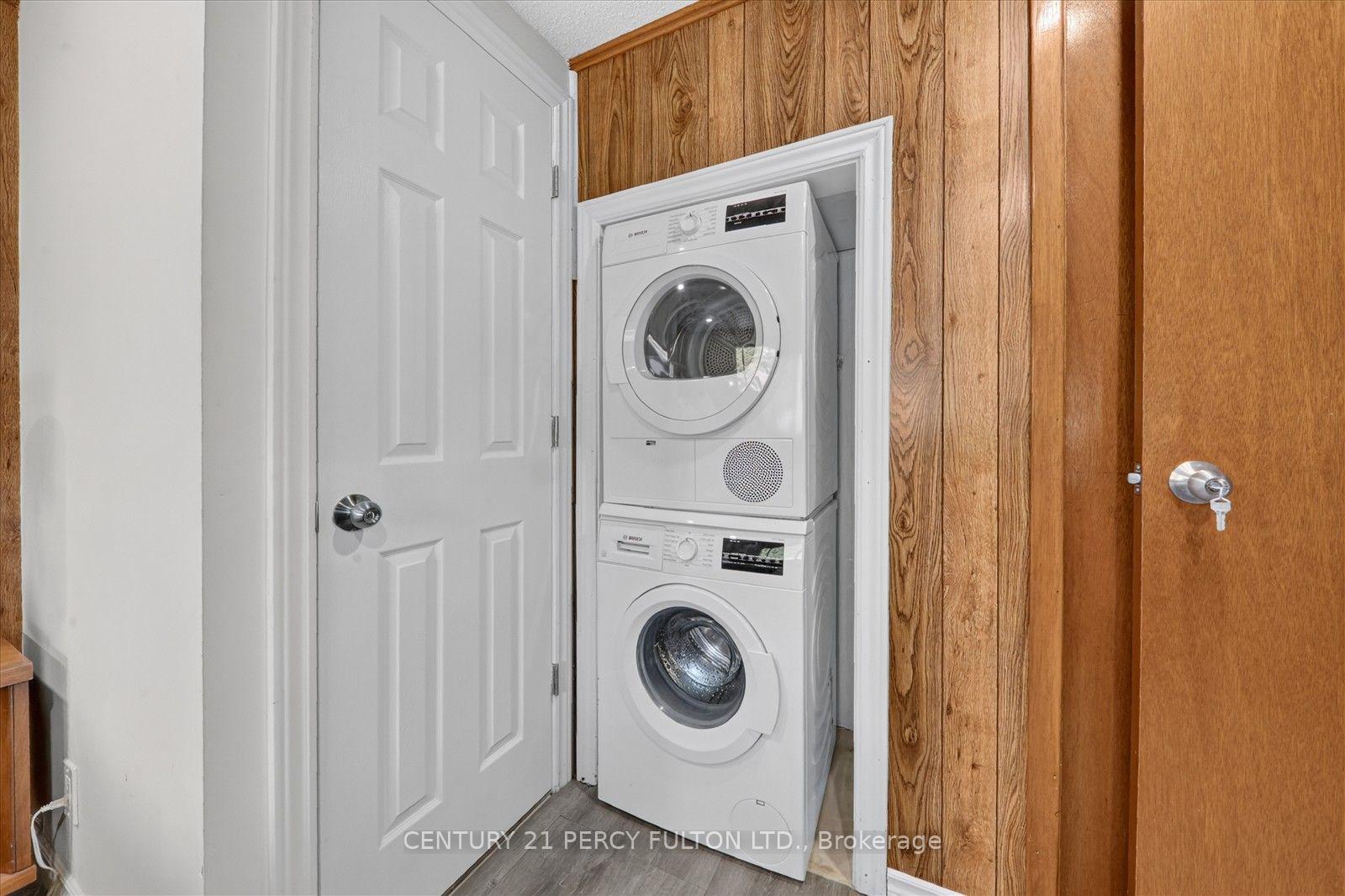 Photo 17 of 135 Cedar Crest Beach Road, Clarington, Bowmanville — HOMEH