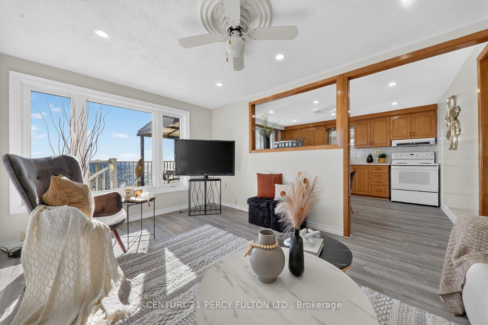 Photo 23 of 135 Cedar Crest Beach Road, Clarington, Bowmanville — HOMEH