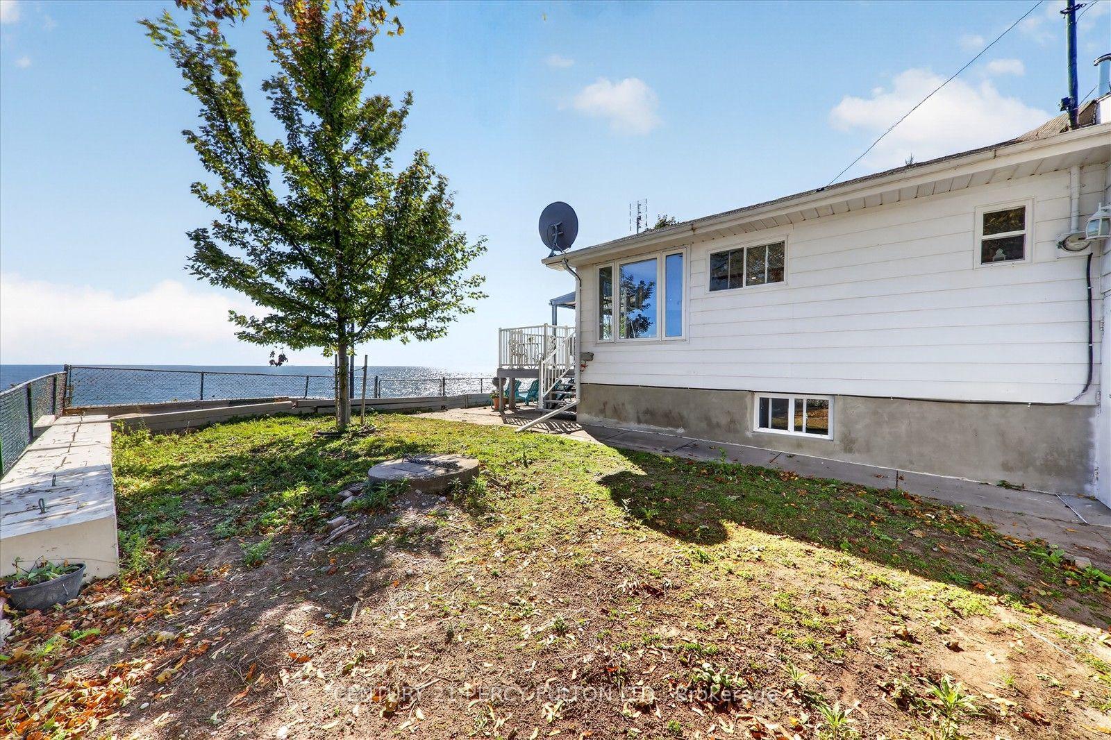 Photo 37 of 135 Cedar Crest Beach Road, Clarington, Bowmanville — HOMEH