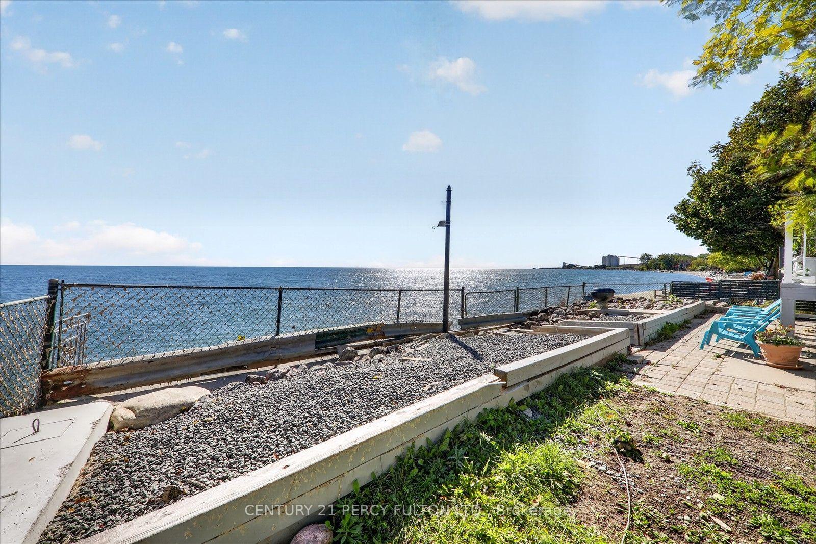 Photo 39 of 135 Cedar Crest Beach Road, Clarington, Bowmanville — HOMEH