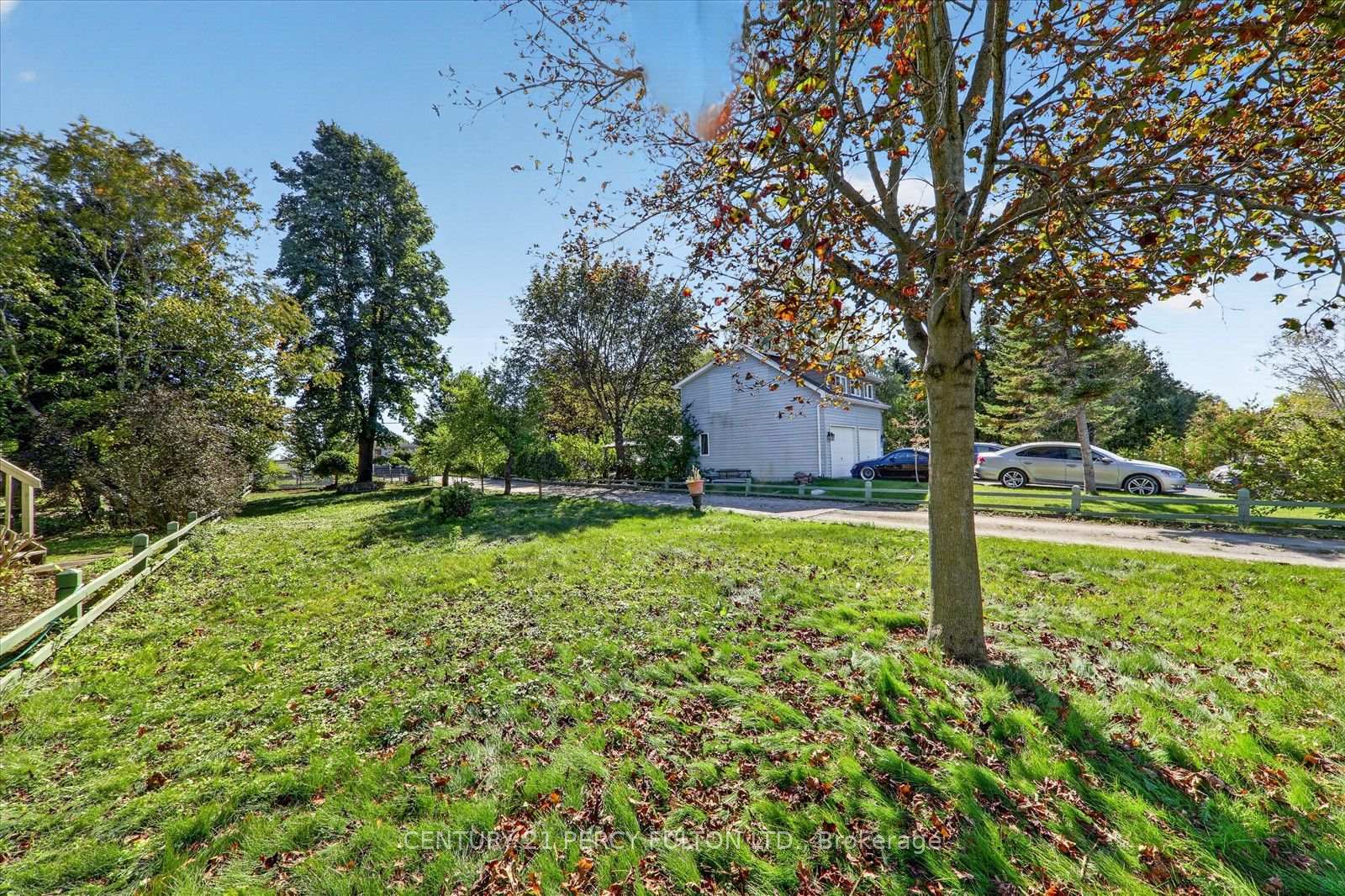 Photo 48 of 135 Cedar Crest Beach Road, Clarington, Bowmanville — HOMEH