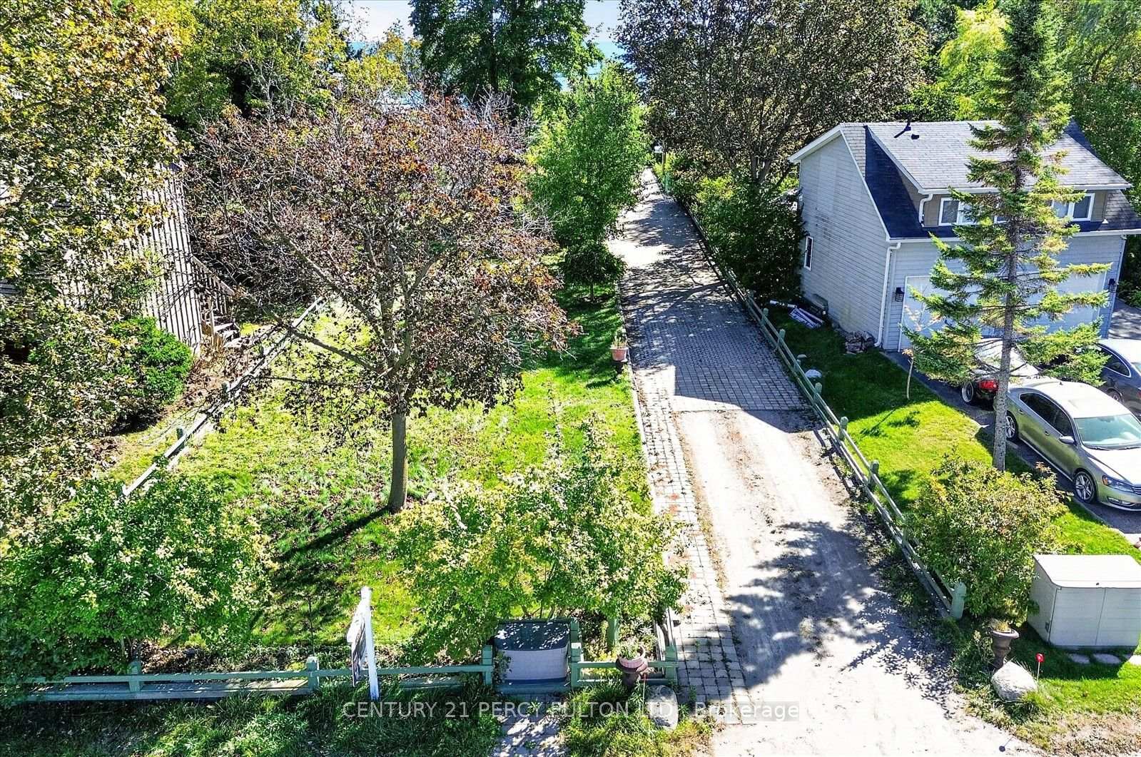 Photo 49 of 135 Cedar Crest Beach Road, Clarington, Bowmanville — HOMEH