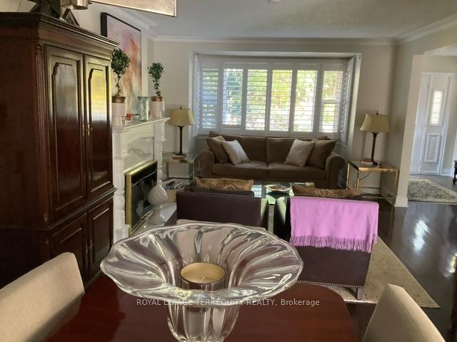 Photo 6 of 14 Humbercrest Boulevard, Toronto, Lambton Baby Point — HOMEH
