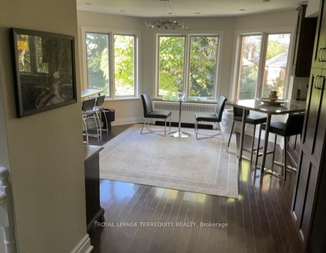 Photo 10 of 14 Humbercrest Boulevard, Toronto, Lambton Baby Point — HOMEH