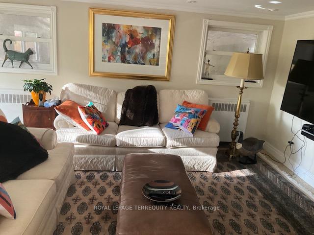 Photo 16 of 14 Humbercrest Boulevard, Toronto, Lambton Baby Point — HOMEH