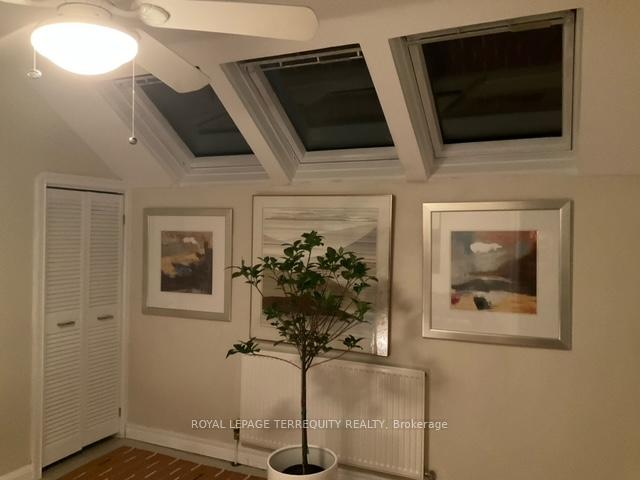 Photo 21 of 14 Humbercrest Boulevard, Toronto, Lambton Baby Point — HOMEH