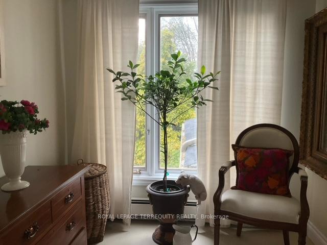 Photo 22 of 14 Humbercrest Boulevard, Toronto, Lambton Baby Point — HOMEH