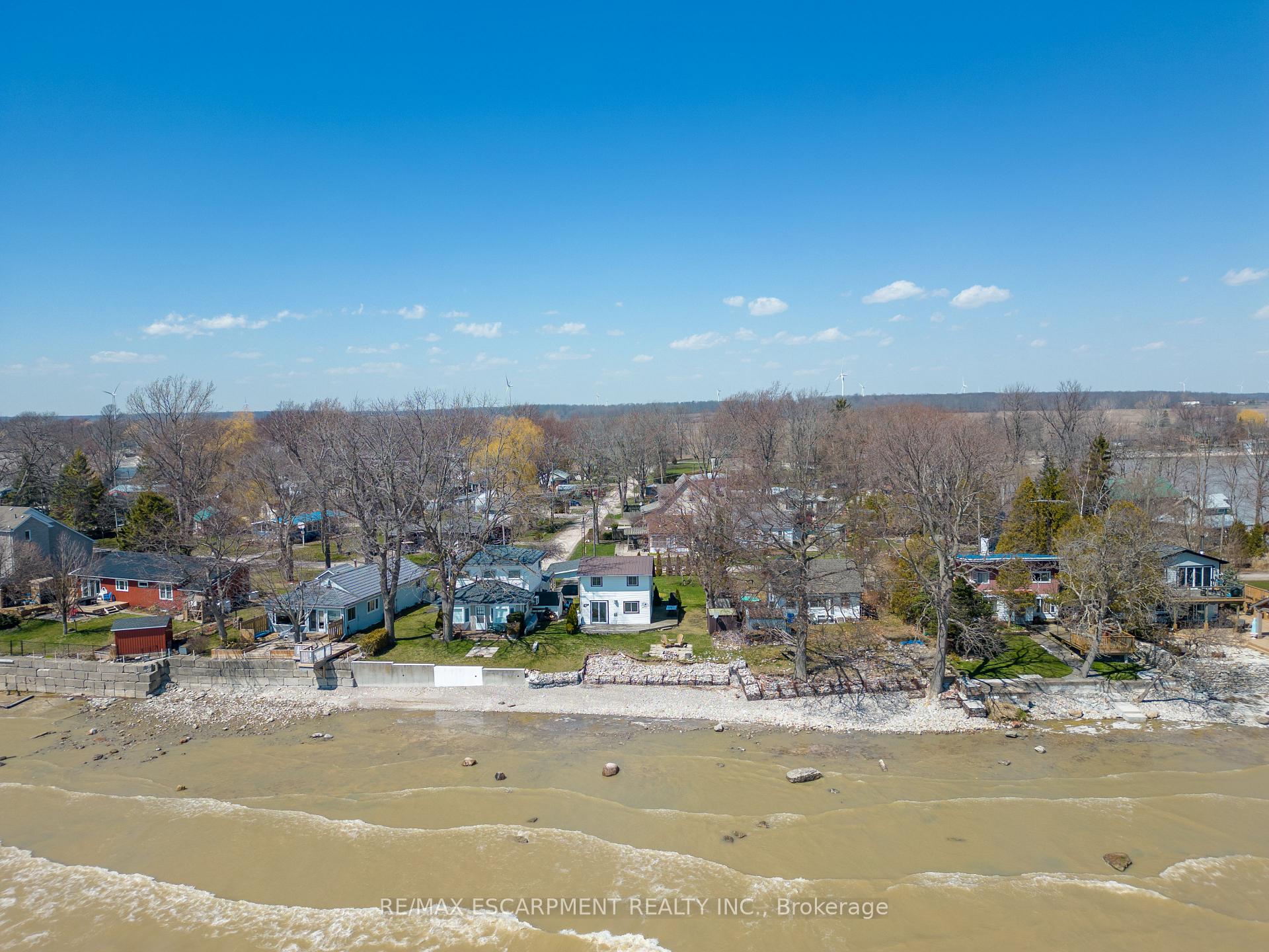 Photo 26 of 38 Lake Road, Haldimand — HOMEH