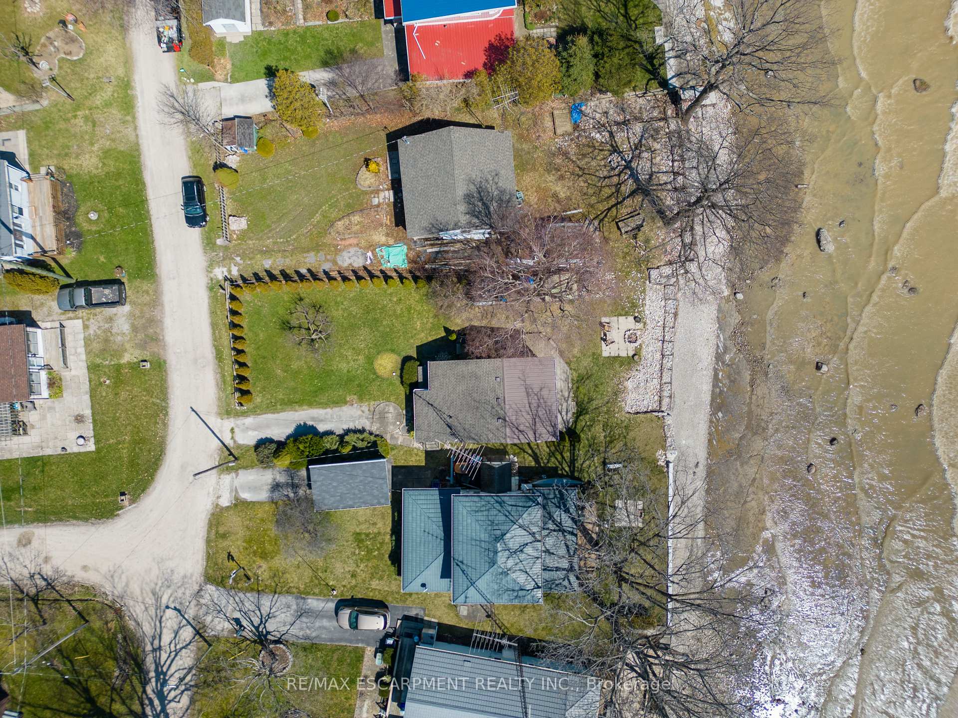 Photo 27 of 38 Lake Road, Haldimand — HOMEH
