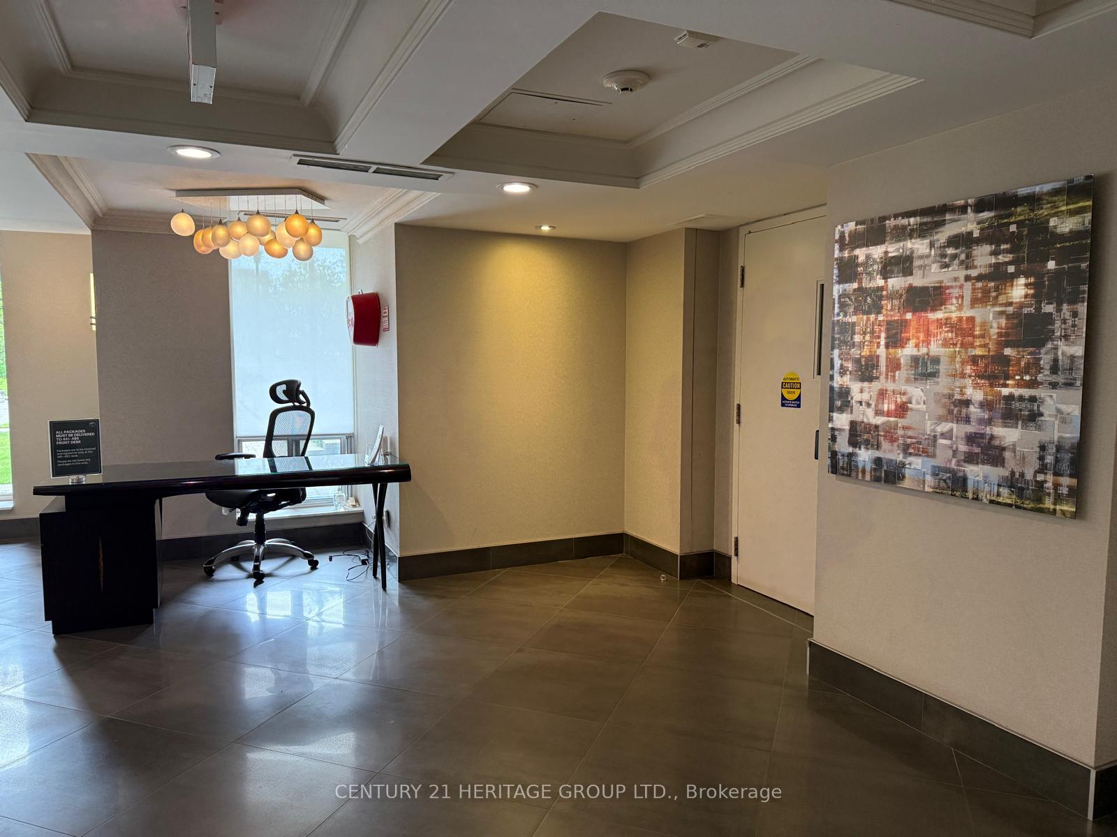 Photo 3 of Unit 202, 451 Rosewell Avenue, Toronto, Lawrence Park South — HOMEH