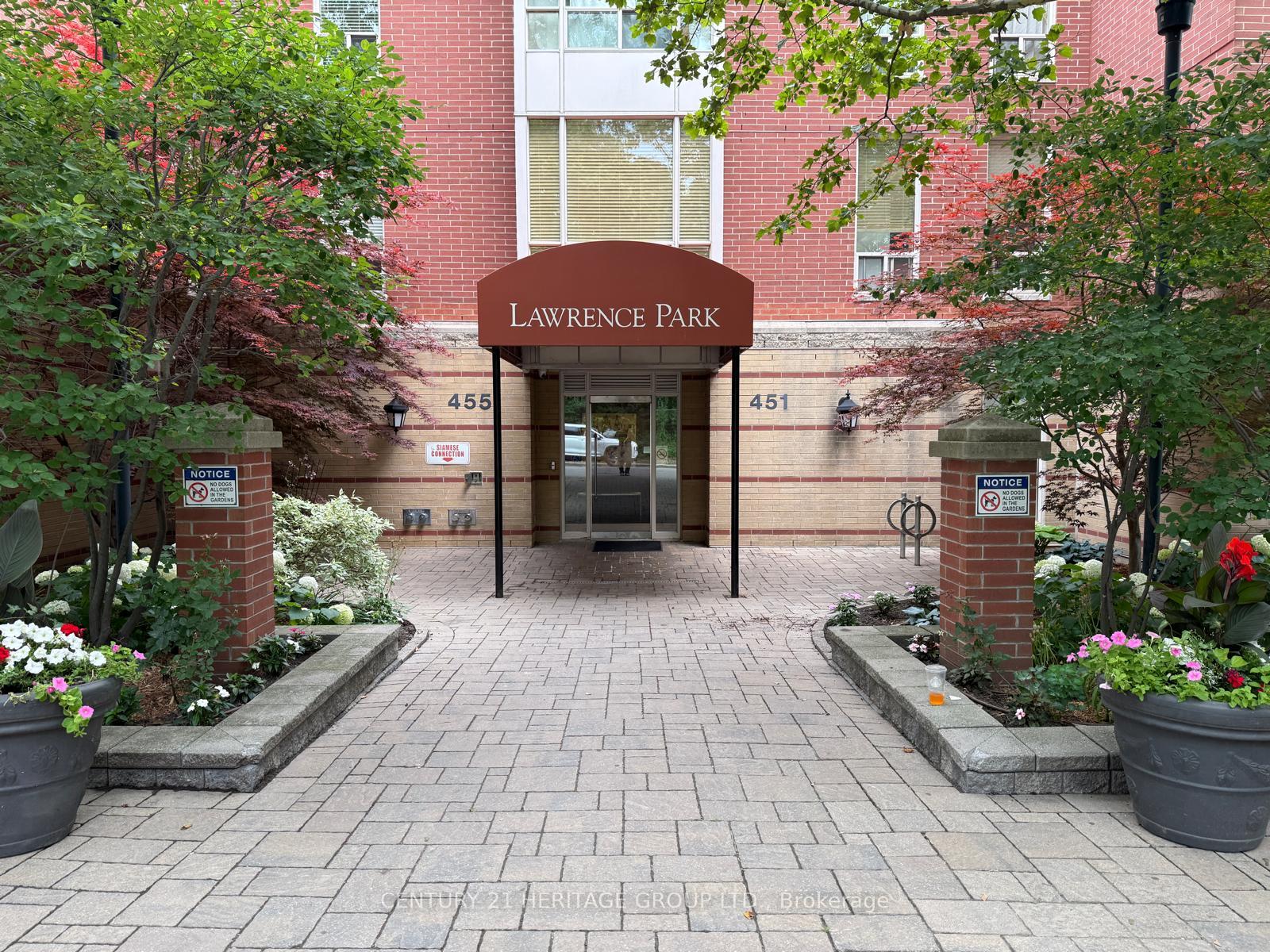 Photo 5 of Unit 202, 451 Rosewell Avenue, Toronto, Lawrence Park South — HOMEH