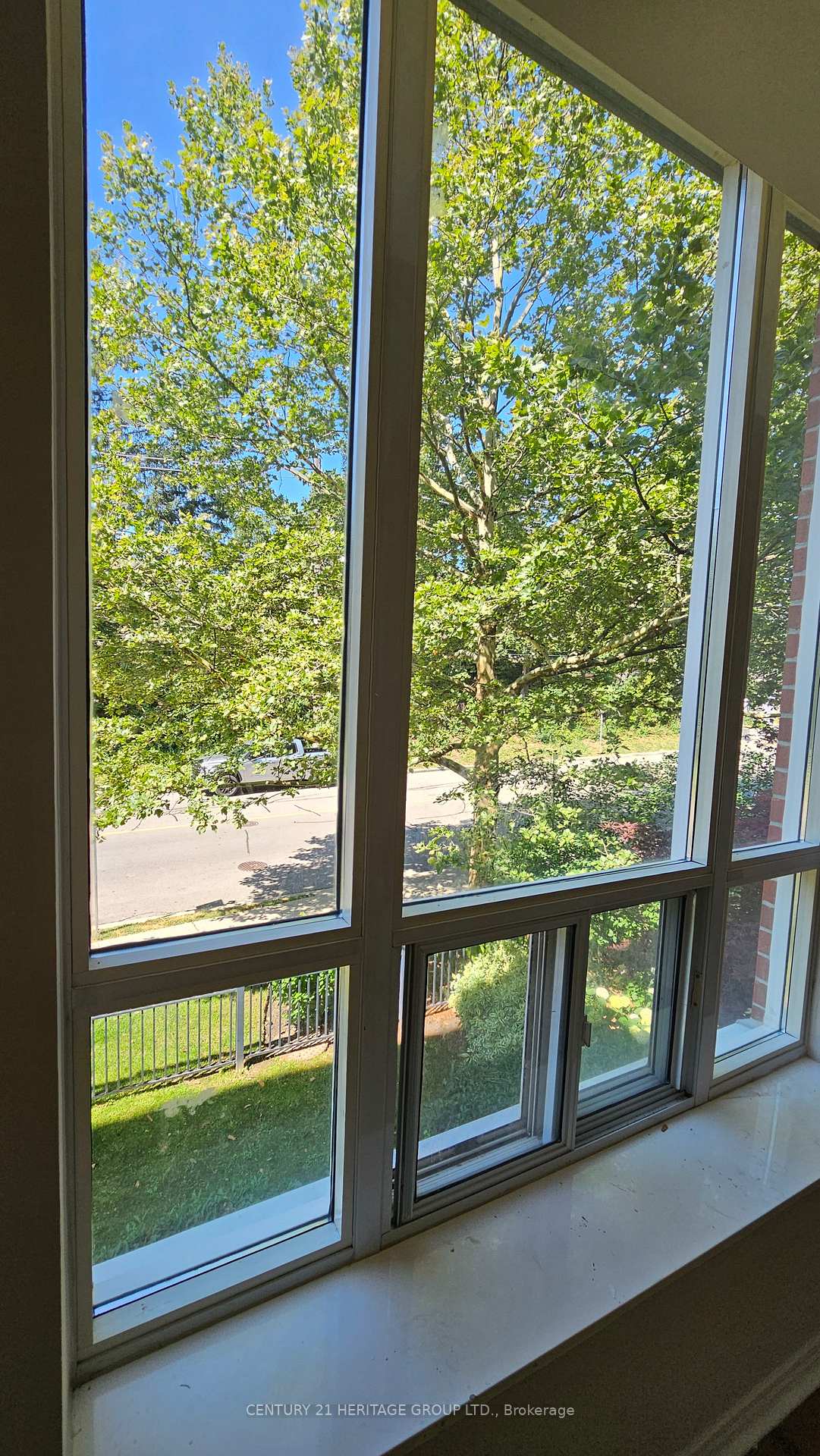Photo 22 of Unit 202, 451 Rosewell Avenue, Toronto, Lawrence Park South — HOMEH