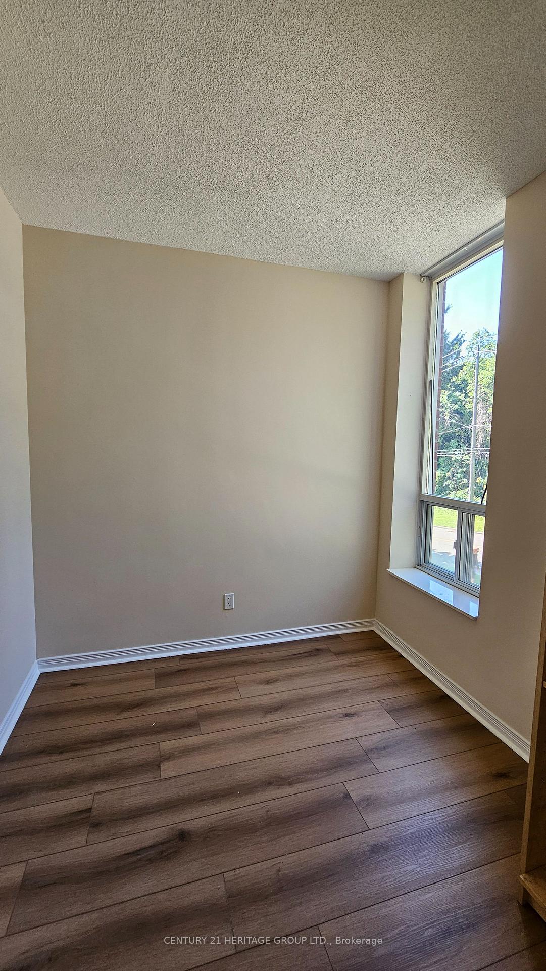 Photo 23 of Unit 202, 451 Rosewell Avenue, Toronto, Lawrence Park South — HOMEH