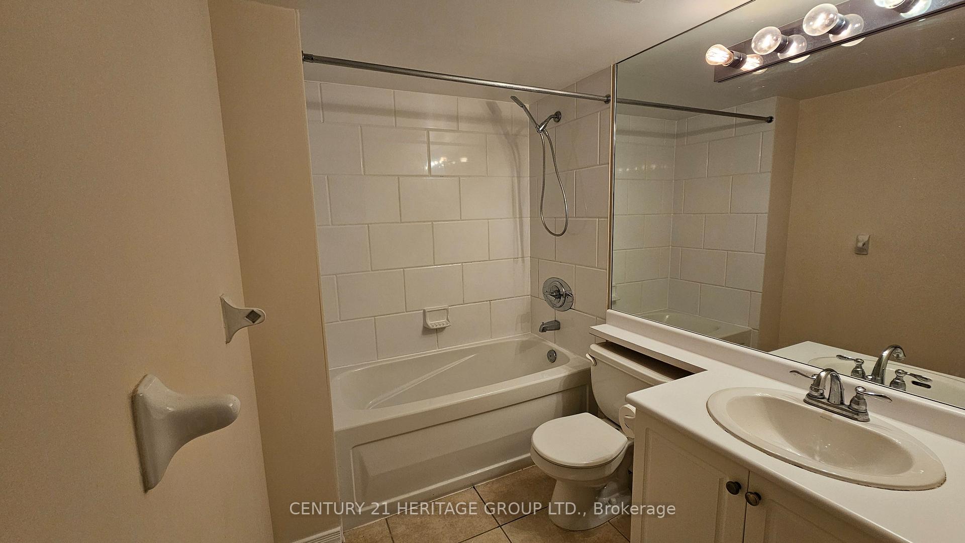 Photo 32 of Unit 202, 451 Rosewell Avenue, Toronto, Lawrence Park South — HOMEH