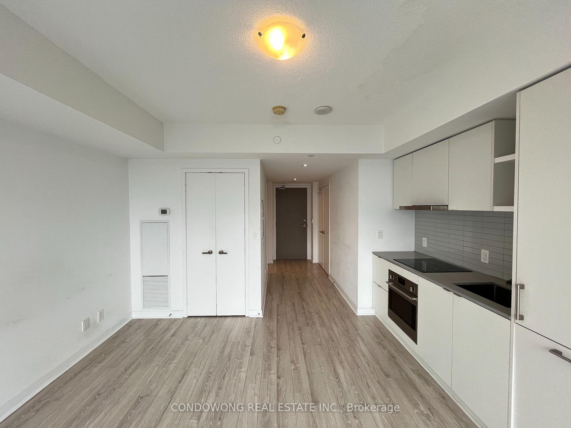 Photo 4 of Unit 4108, 100 Harbour Street, Toronto, Waterfront Communities — HOMEH