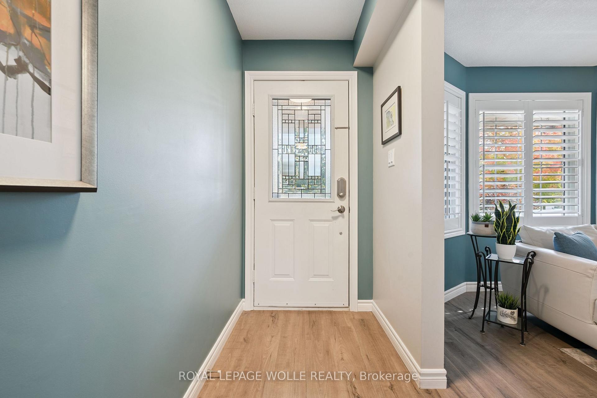 Photo 4 of 258 Dearborn Boulevard, Waterloo, Colonial Acres — HOMEH
