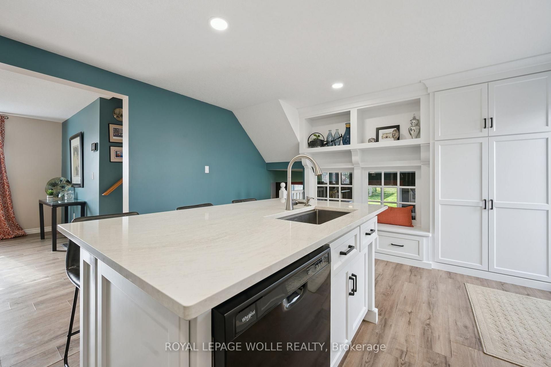 Photo 11 of 258 Dearborn Boulevard, Waterloo, Colonial Acres — HOMEH