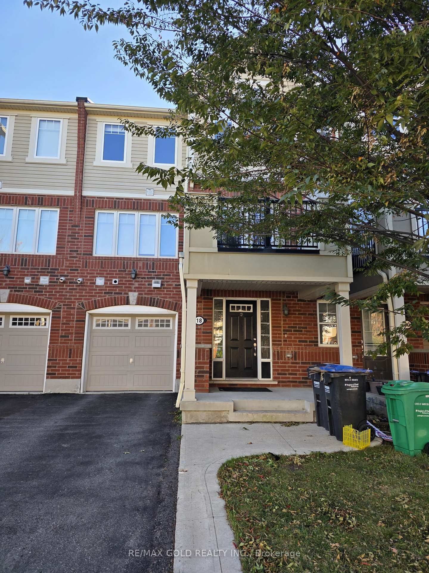 Photo 1 of 18 Arnprior Road, Brampton, Northwest Brampton — HOMEH