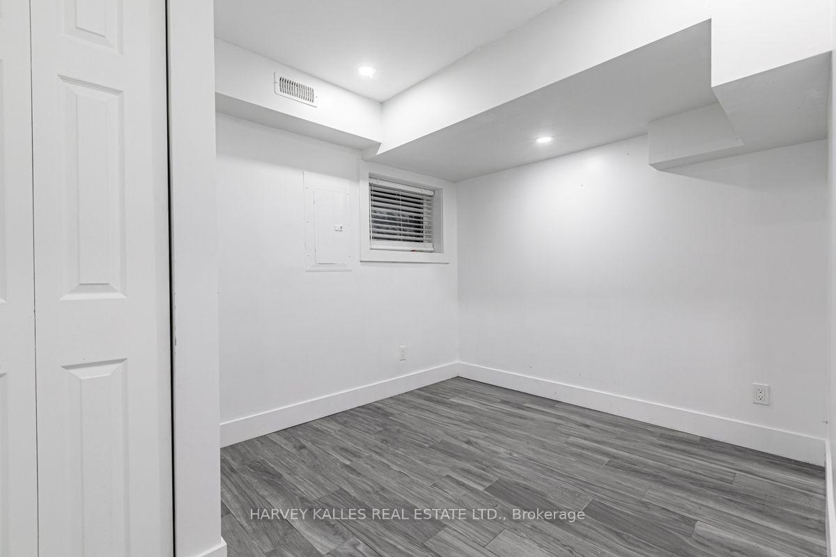Photo 8 of Unit 4, 160 Lansdowne Avenue, Toronto, Roncesvalles — HOMEH