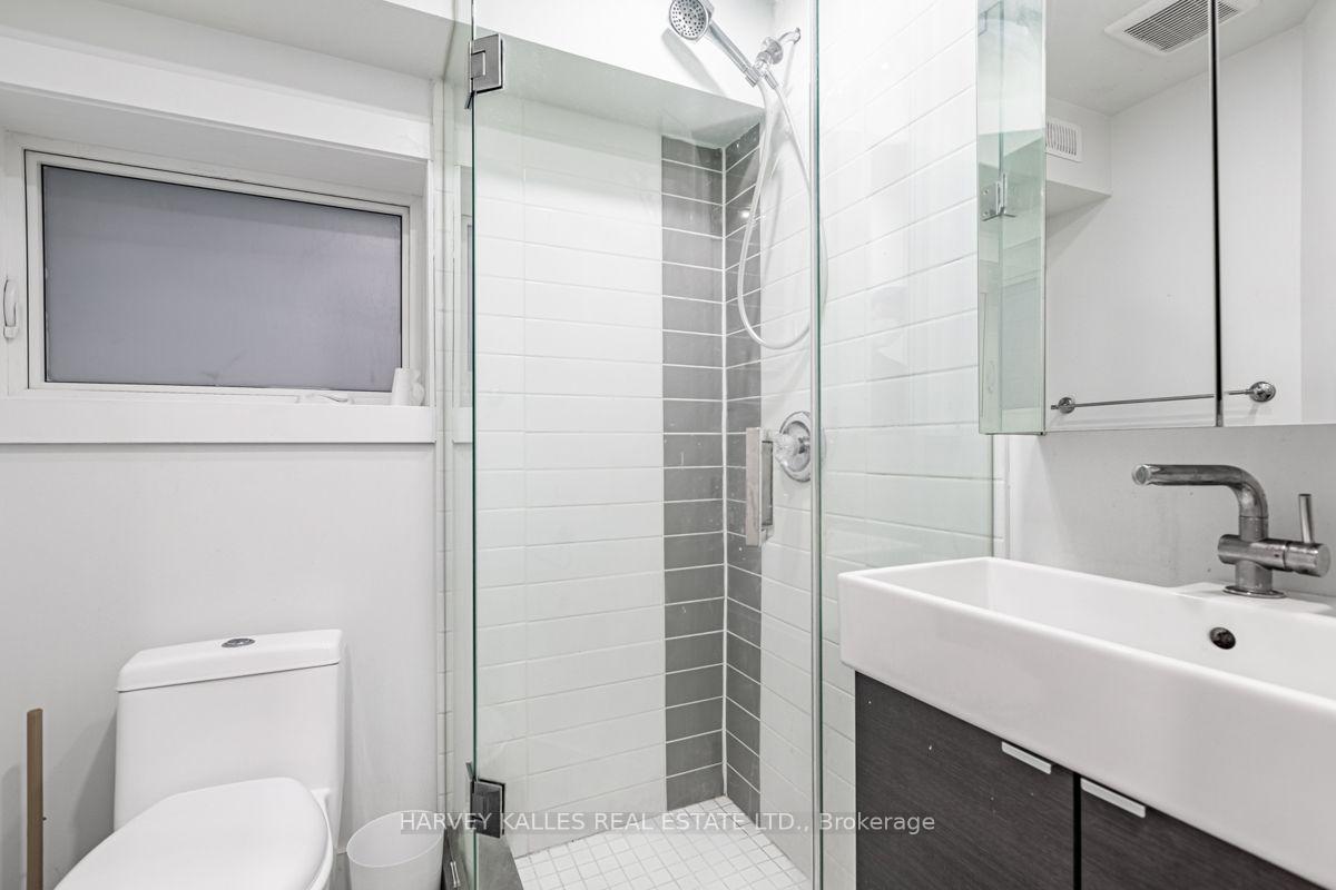 Photo 10 of Unit 4, 160 Lansdowne Avenue, Toronto, Roncesvalles — HOMEH