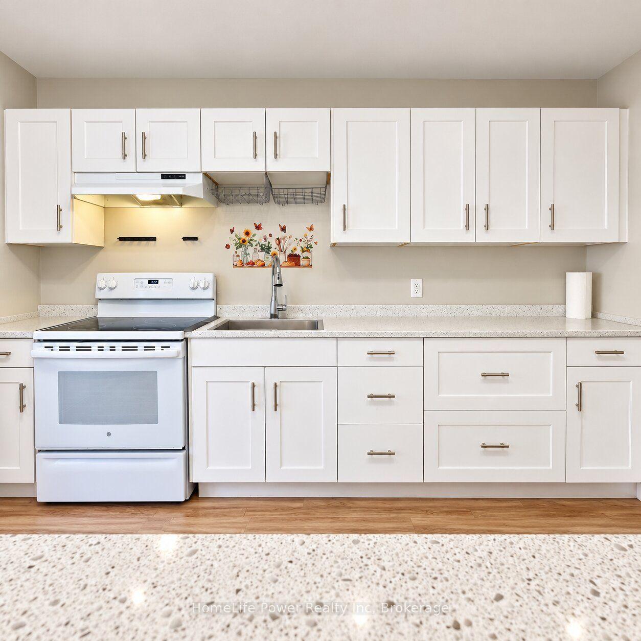Photo 6 of Unit 2, 112 Heiman Street, Kitchener, Southdale — HOMEH