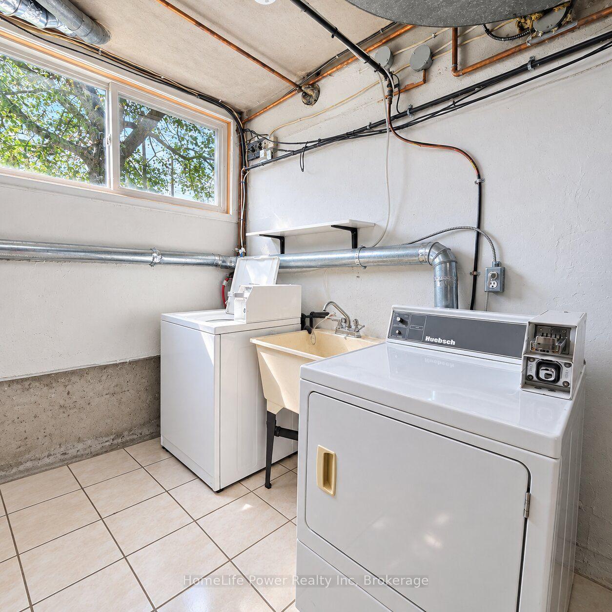 Photo 19 of Unit 2, 112 Heiman Street, Kitchener, Southdale — HOMEH