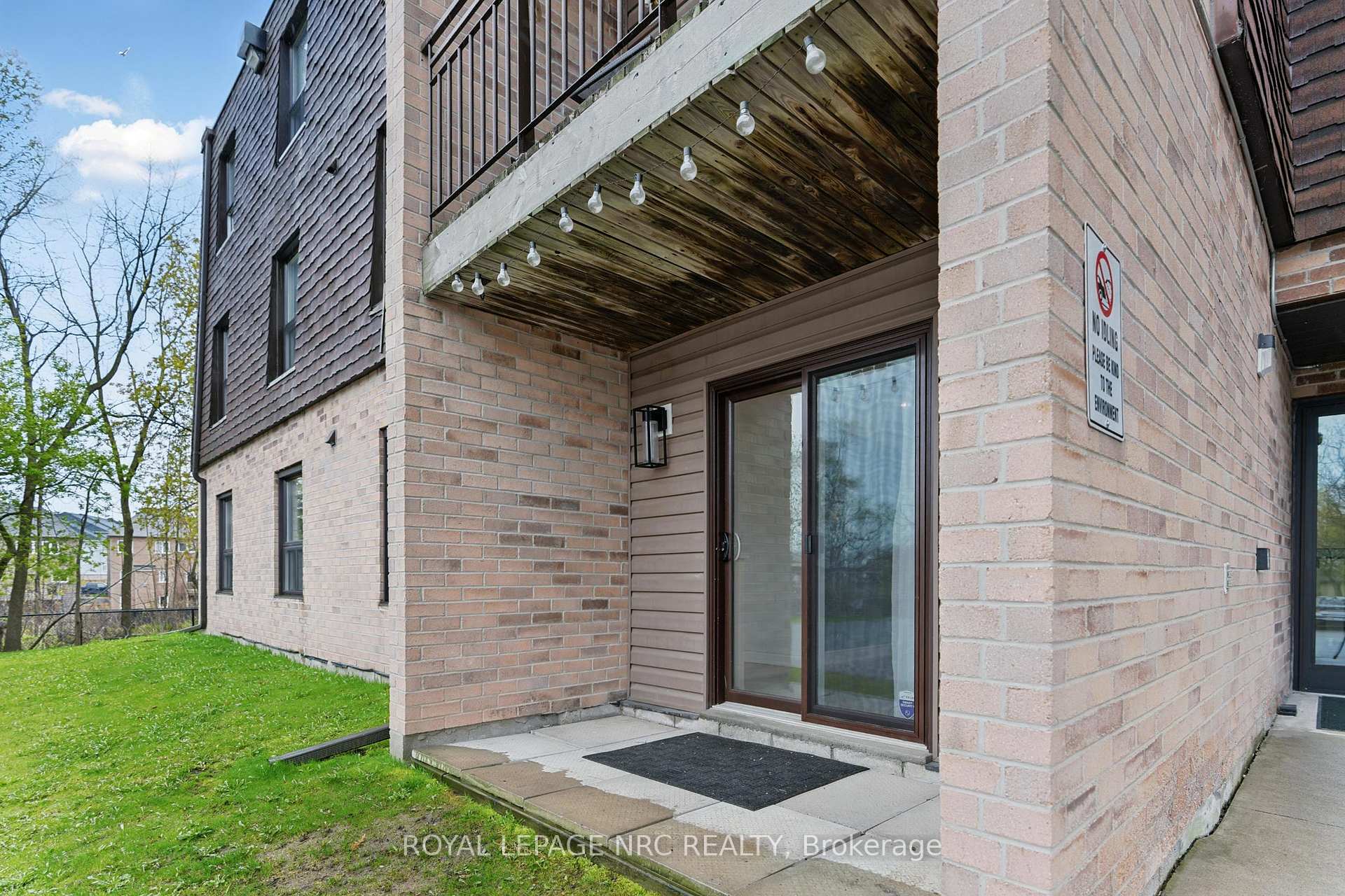 Photo of Unit 113, 4209 Hixon Street