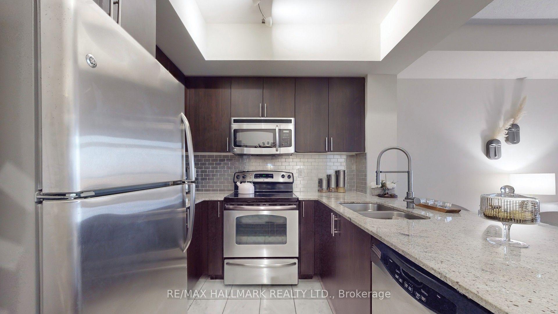 Photo 18 of Unit 609, 520 Steeles Avenue W, Vaughan, Crestwood-Springfarm-Yorkhill — HOMEH