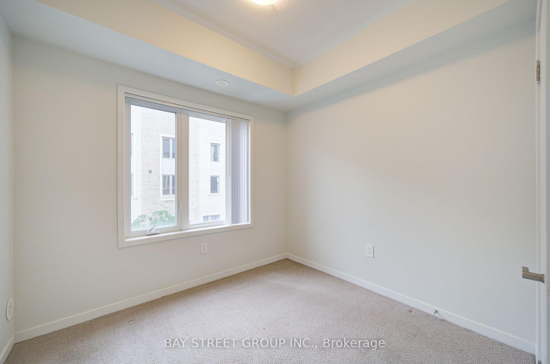 Photo 14 of Unit TH3, 11 Honeycrisp Crescent, Vaughan, Vaughan Corporate Centre — HOMEH