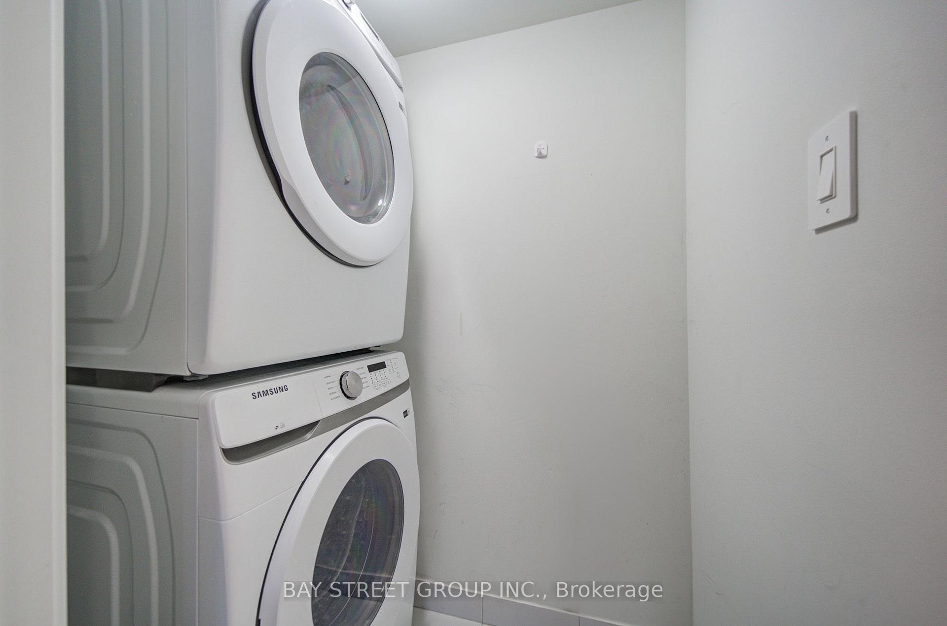 Photo 18 of Unit TH3, 11 Honeycrisp Crescent, Vaughan, Vaughan Corporate Centre — HOMEH