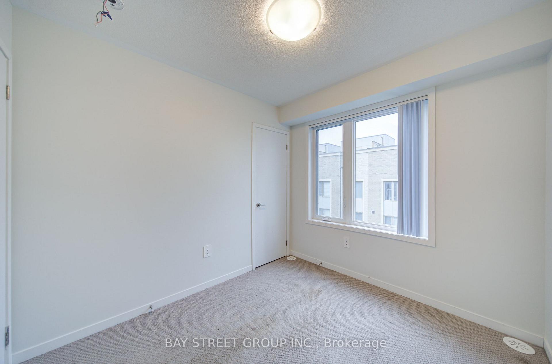 Photo 20 of Unit TH3, 11 Honeycrisp Crescent, Vaughan, Vaughan Corporate Centre — HOMEH