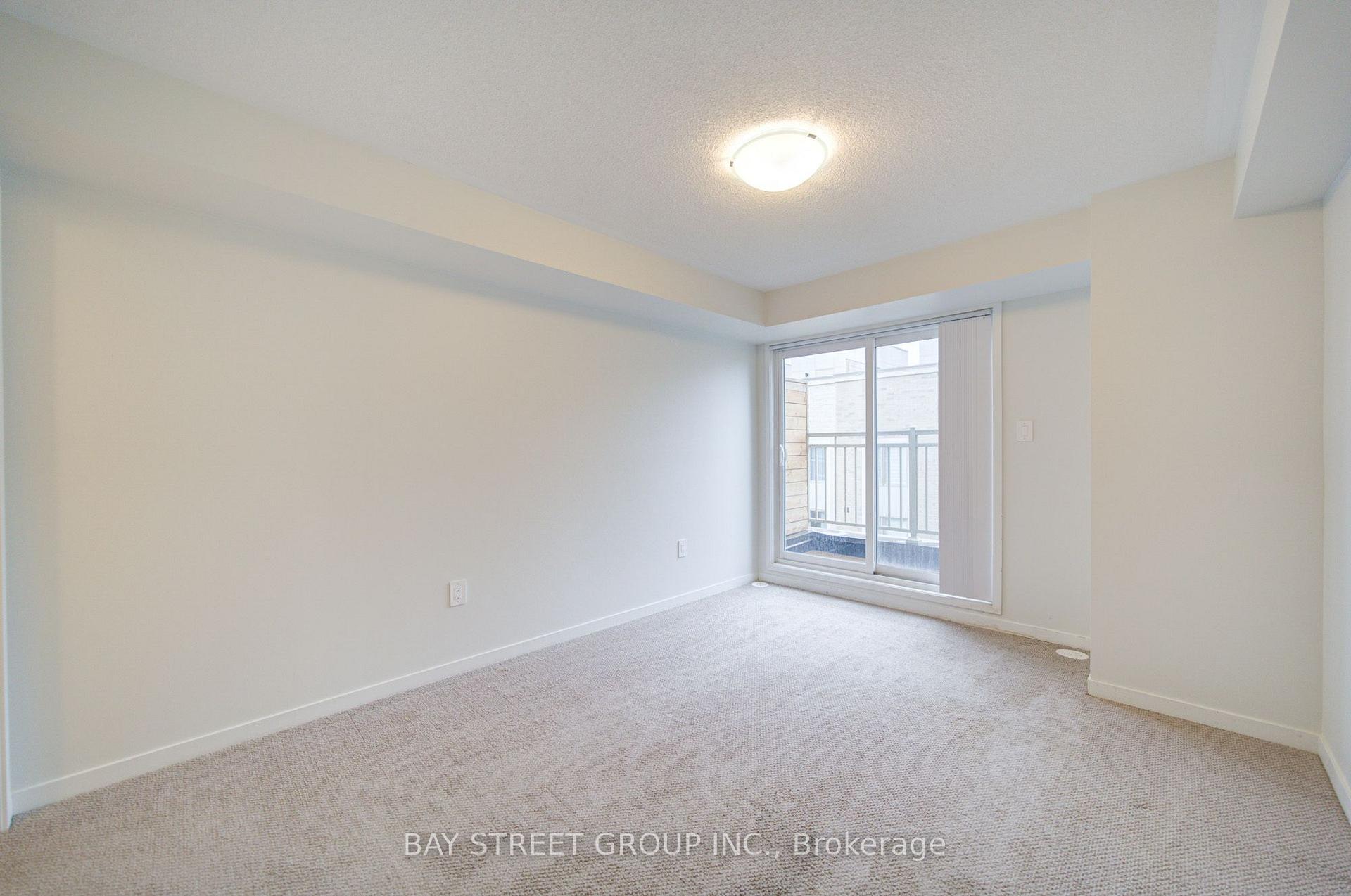 Photo 23 of Unit TH3, 11 Honeycrisp Crescent, Vaughan, Vaughan Corporate Centre — HOMEH