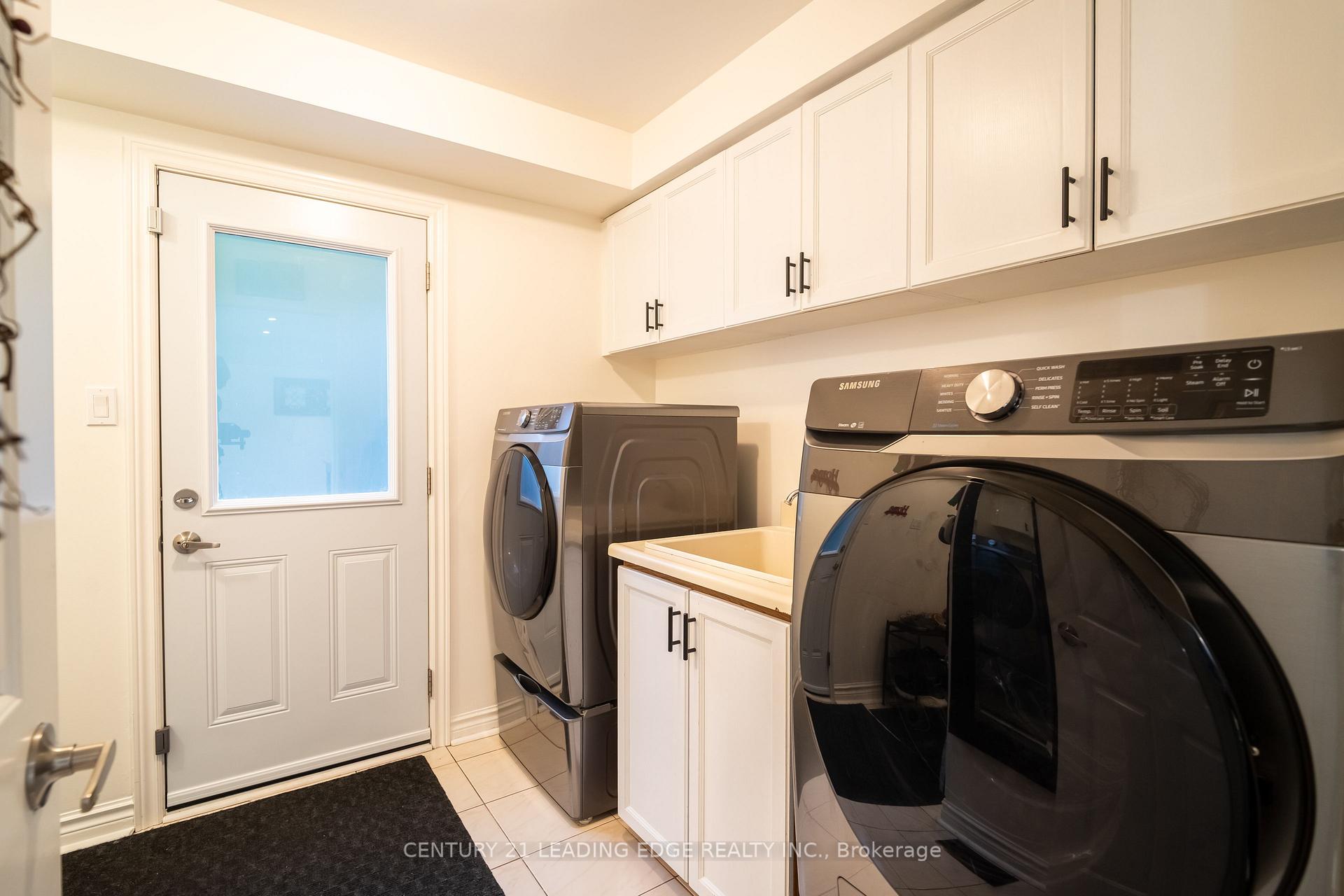 Photo 7 of 53 McClenny Drive, Aurora, Aurora Highlands — HOMEH